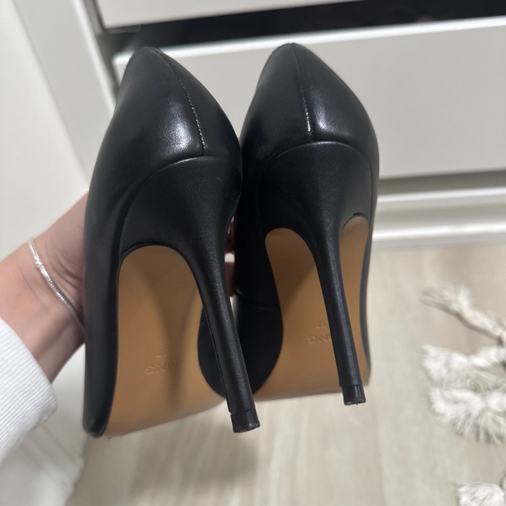 Mango Classic Black Women's Heels - Picture 4 of 7